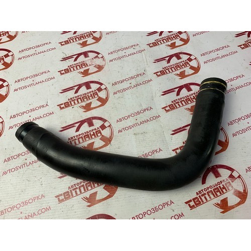 Патрубок радиатора левый верхний Fiat Doblo 1.9JTD 2006- 51755572
